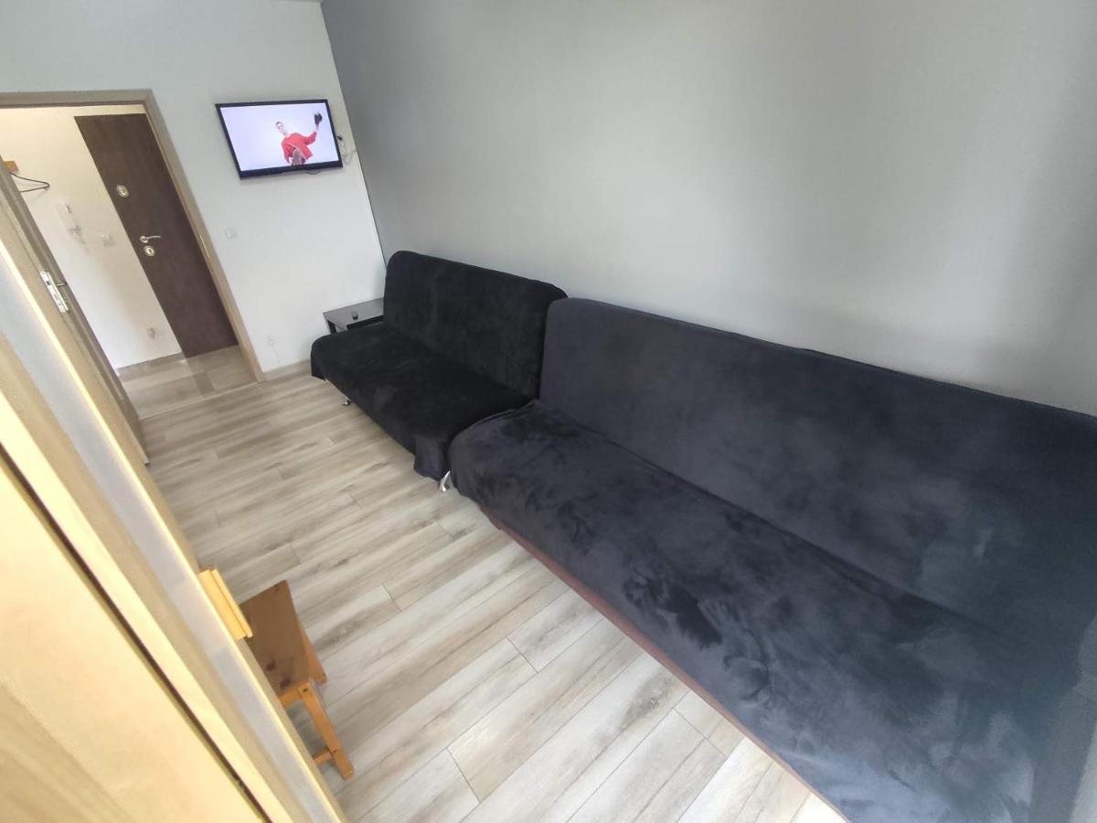 1110 Smialego 39 - Tanie Pokoje W Apartamencie - Samodzielne Zameldowanie - Self Check In Poznan Dış mekan fotoğraf