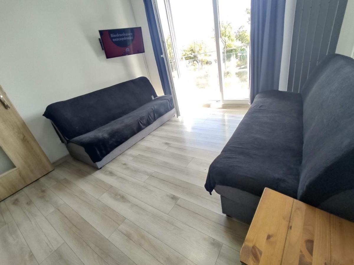1110 Smialego 39 - Tanie Pokoje W Apartamencie - Samodzielne Zameldowanie - Self Check In Poznan Dış mekan fotoğraf